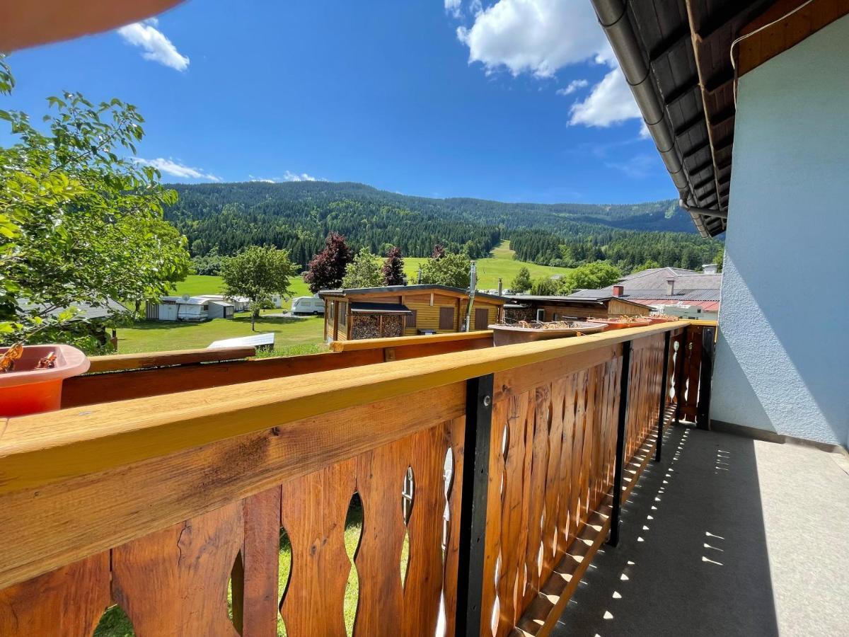 Апартаменты Haus Schwarzenbach Вайсбриах Экстерьер фото